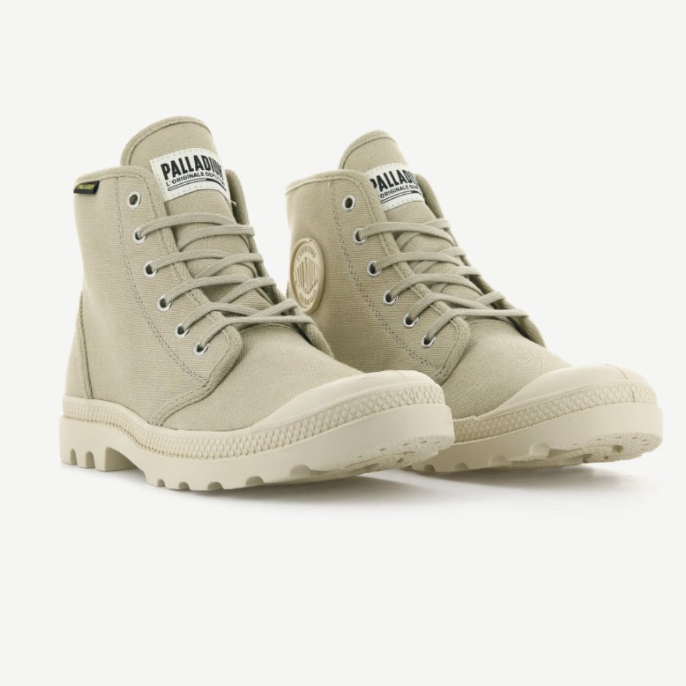 Palladium Boots Pampa (Womens 9.5)